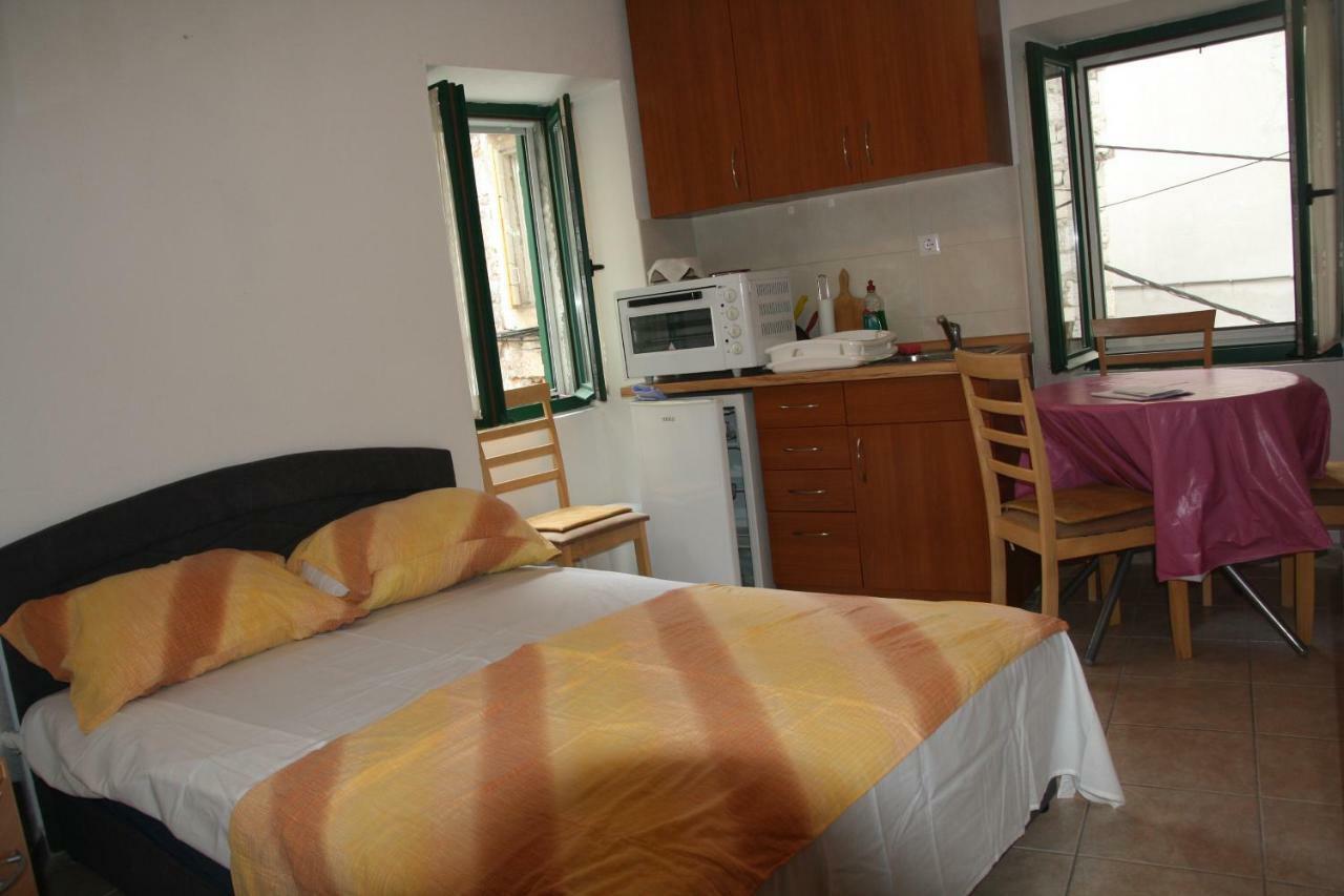 City Coast Apartments Šibenik Buitenkant foto
